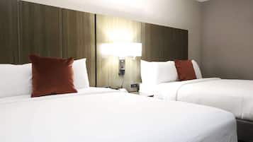 Premium bedding, in-room safe, desk, laptop workspace