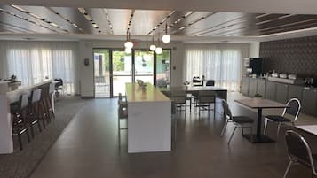 Desayuno buffet incluido todos los días