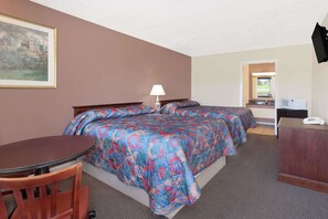 Standard Room, 2 Queen Beds | Free WiFi - Imperial Inn Grand Blanc (Grand Blanc)