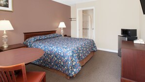 Standard Room, 1 Queen Bed