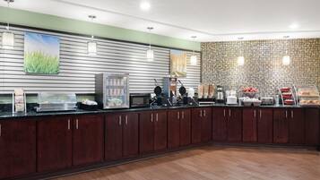 Free daily continental breakfast