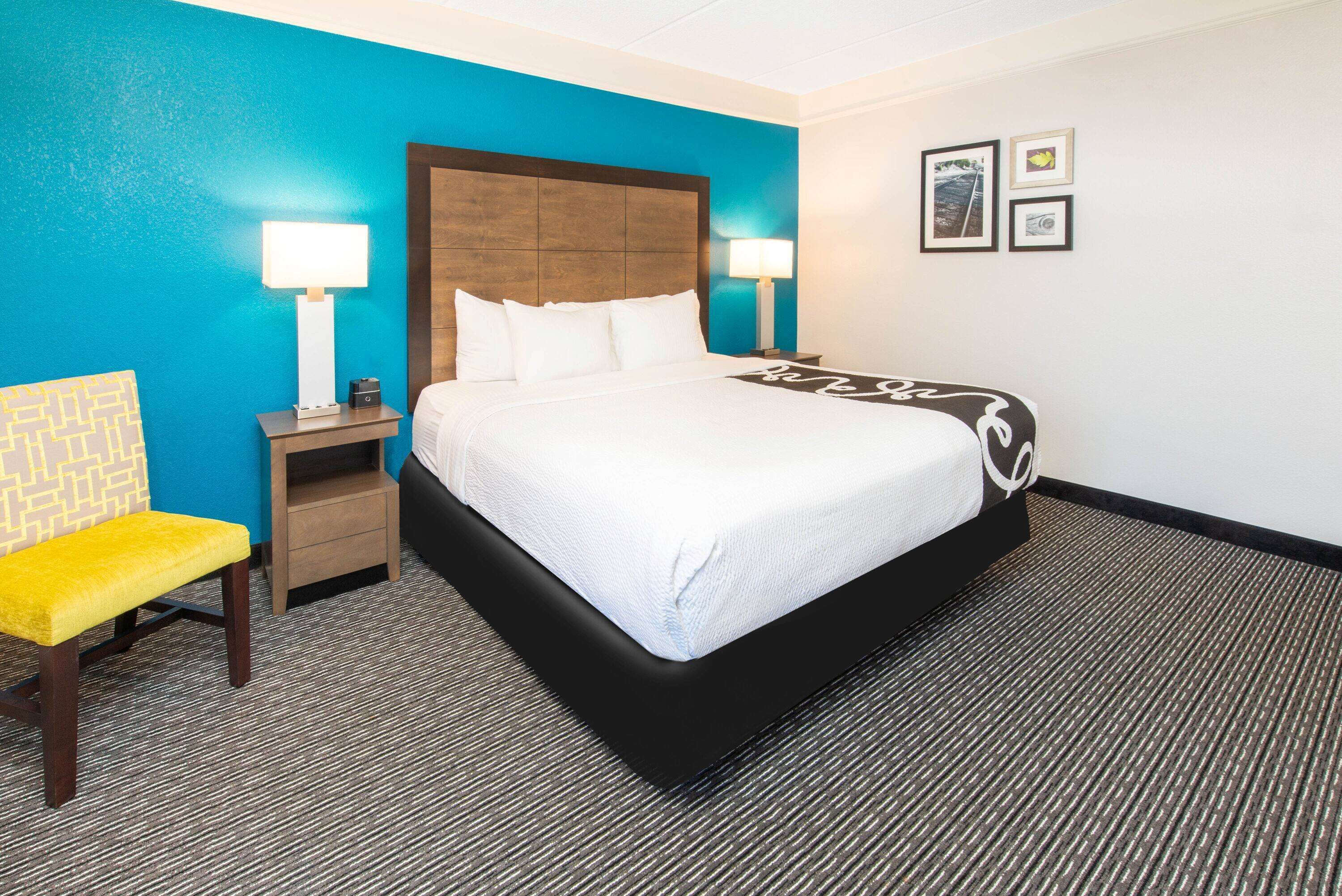 1 bedroom, premium bedding, desk, iron/ironing board