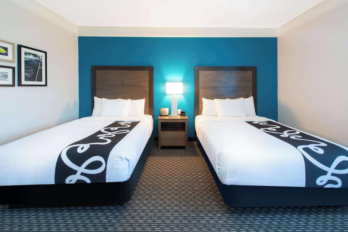 1 bedroom, premium bedding, desk, iron/ironing board