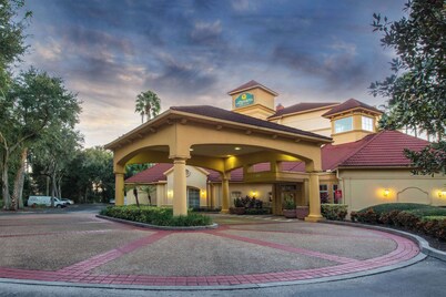 La Quinta Inn & Suites by Wyndham Tampa Brandon Regency Park