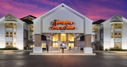 Hampton Inn & Suites Chicago/Hoffman Estates