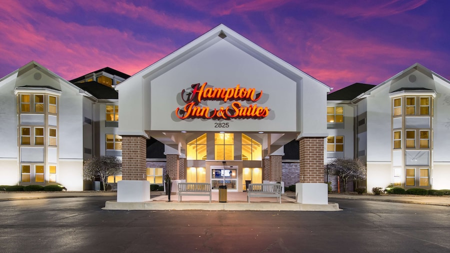 Hampton Inn & Suites Chicago/Hoffman Estates