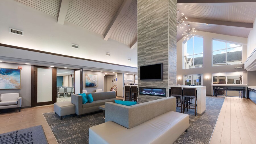 Hampton Inn & Suites Chicago/Hoffman Estates