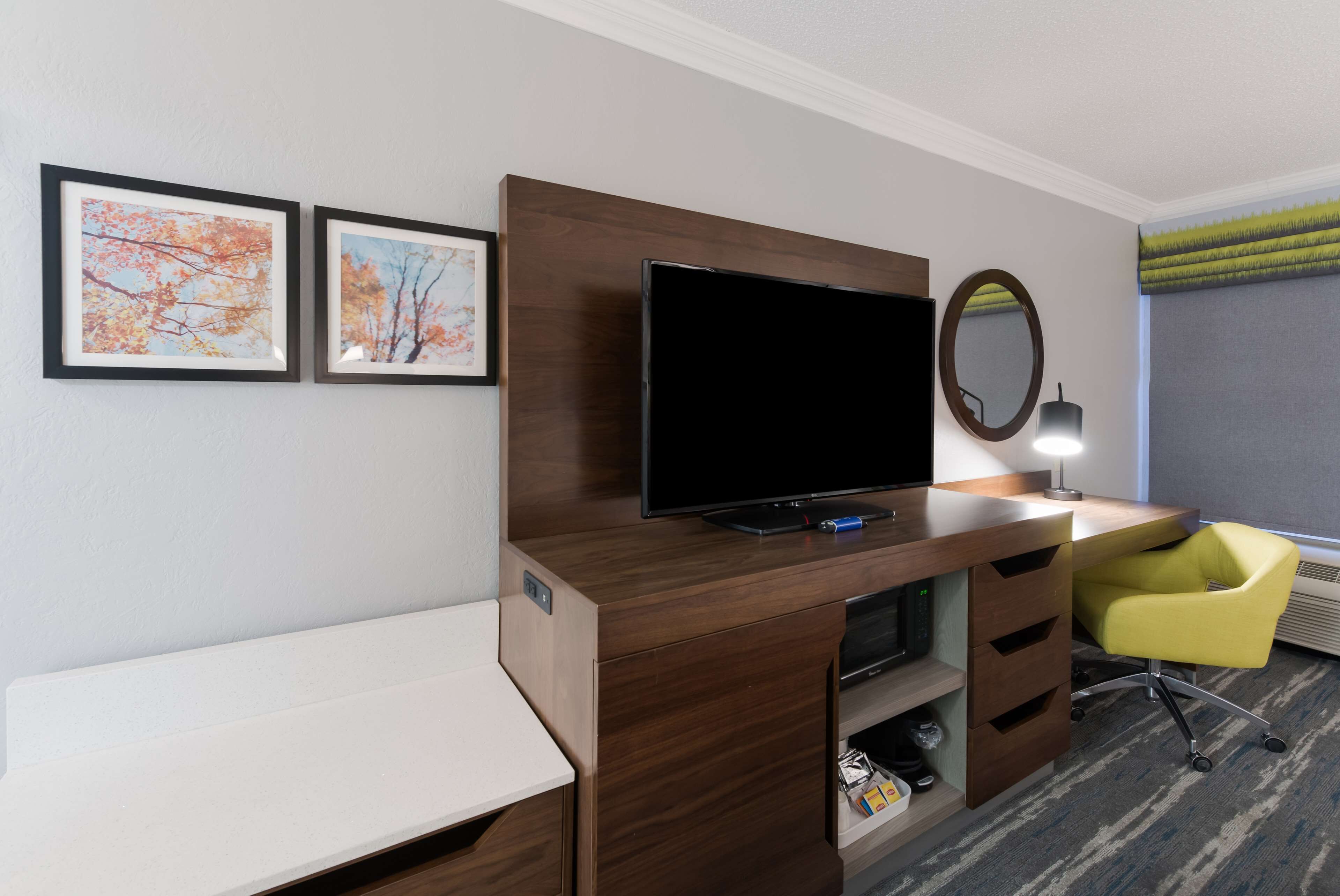 iron/ironing board, free wifi, bed sheets, alarm clocks