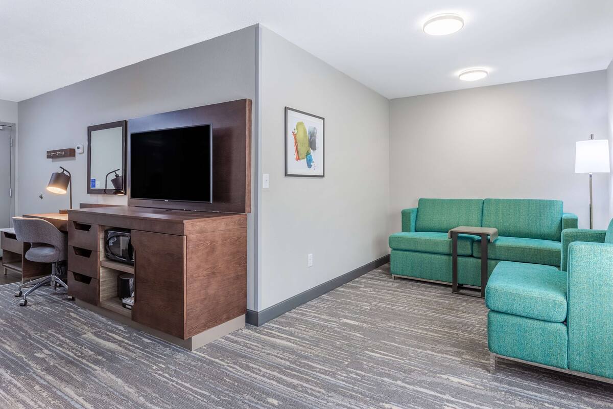 two queens study sofabed nonsmoking | premium bedding, pillow-top beds, in-room safe, desk