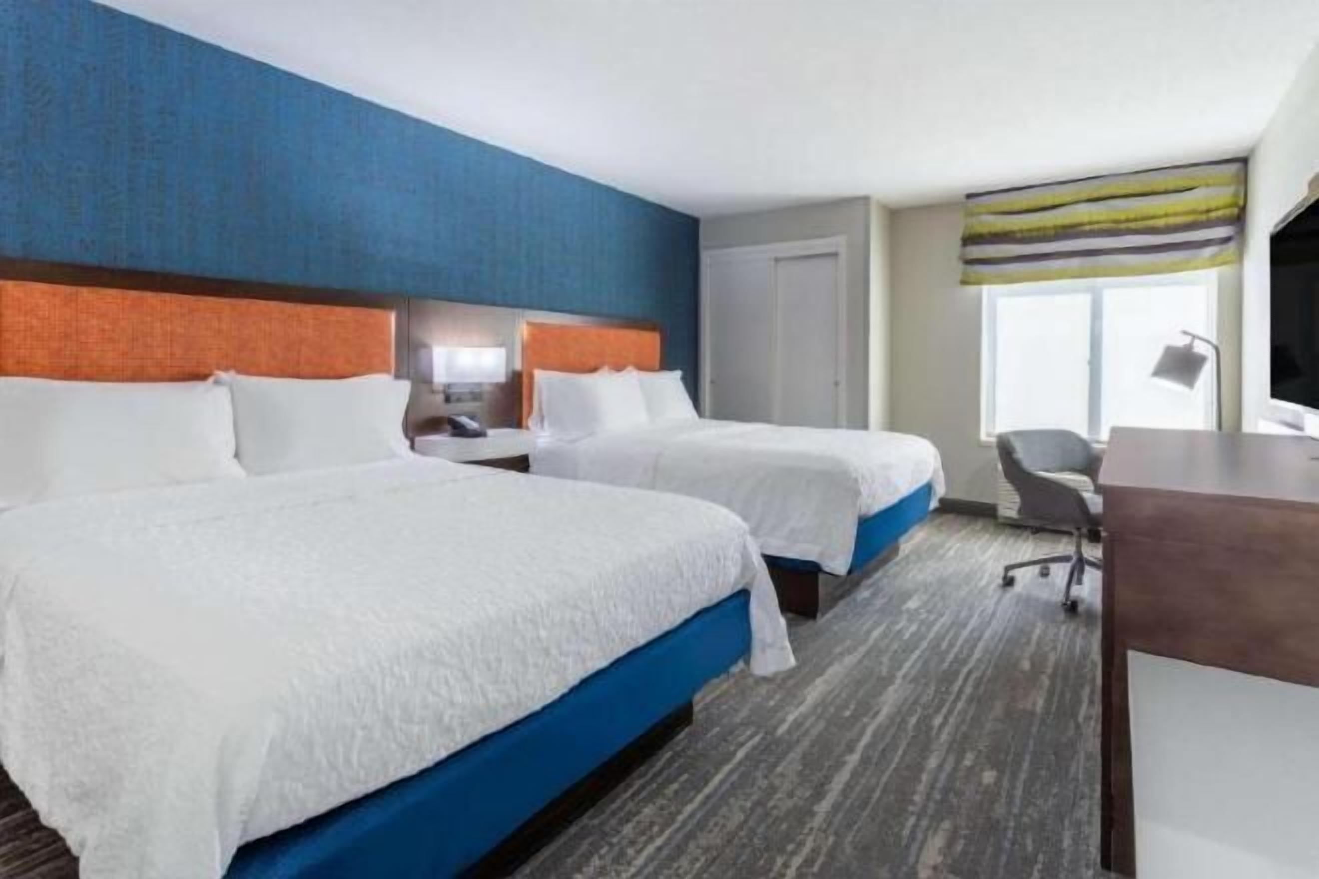 高級寢具、舒適加層、客房內保險箱、書桌