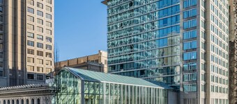 Delta Hotels by Marriott Vancouver Downtown Suites