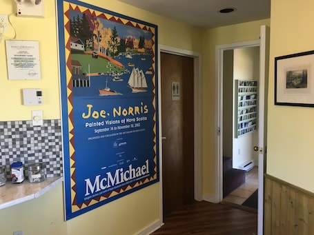 Hallway. Annapolis Royal Inn & Suites
