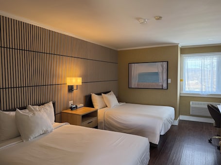 Room, 2 Double Beds (No Pets) | Premium bedding, desk, iron/ironing board, free WiFi. Annapolis Royal Inn & Suites