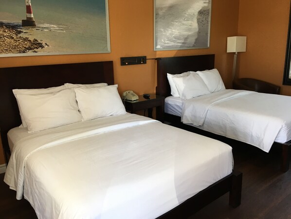 1 bedroom, premium bedding, desk, iron/ironing board
