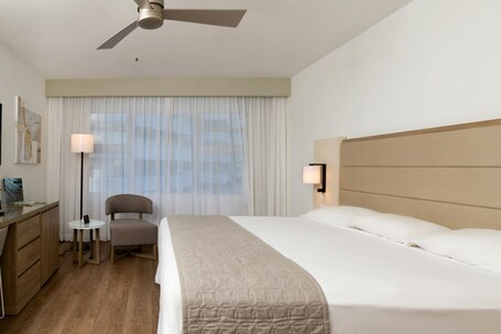 Hotel Riu Plaza Miami Beach - Image 50