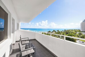 Deluxe Room, Partial Ocean View (Double Beds) | Terrace/patio