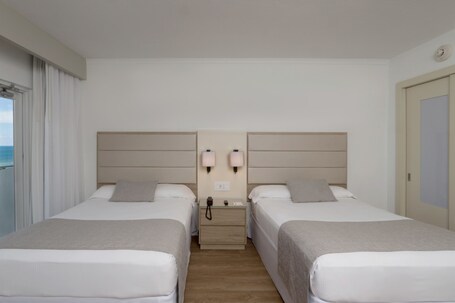 Hotel Riu Plaza Miami Beach - Image 45