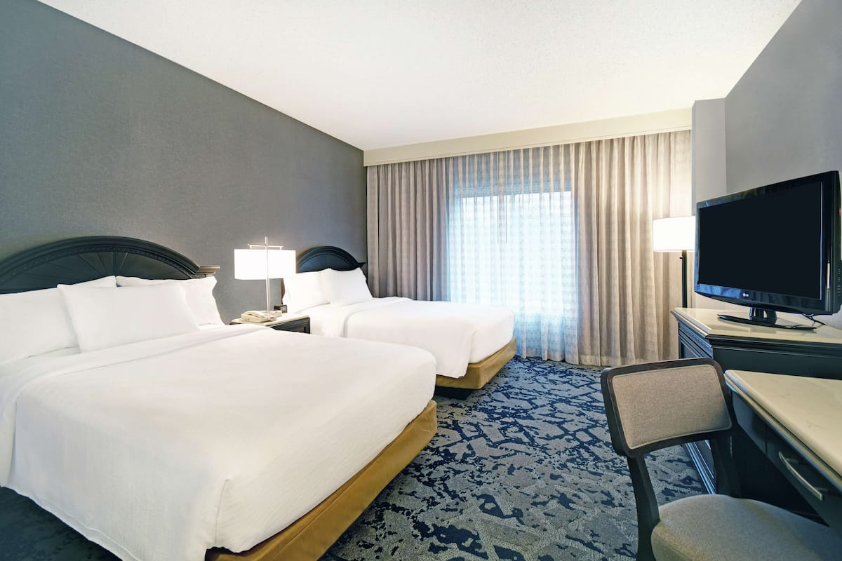 Hypo-allergenic bedding, in-room safe, desk, iron/ironing board