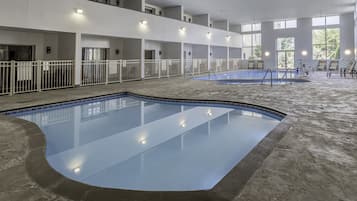 2 piscinas techadas