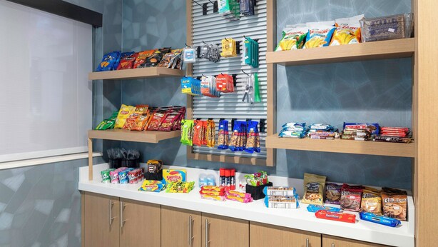 Gift shop - Holiday Inn Express & Suites Kimball by IHG (South Pittsburg)