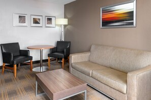 Suite, 1 King Bed (Additional Living Area) | Premium bedding, down comforters, in-room safe, desk - Holiday Inn Miami-Doral Area by IHG (Miami)
