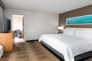 Suite, 1 King Bed (Additional Living Area) | Premium bedding, down comforters, in-room safe, desk - Holiday Inn Miami-Doral Area by IHG (Miami)
