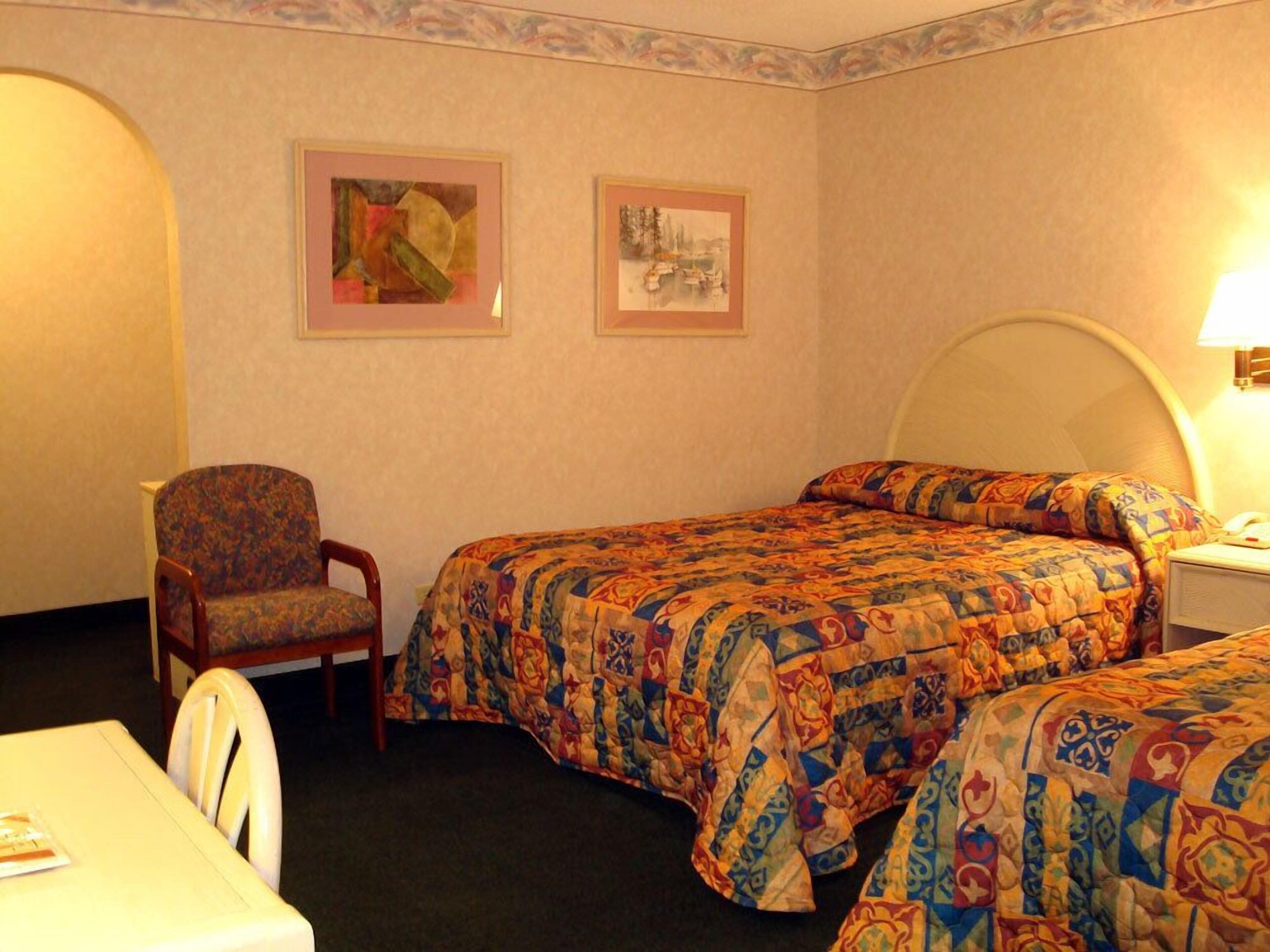 Desk, blackout drapes, iron/ironing board, free WiFi