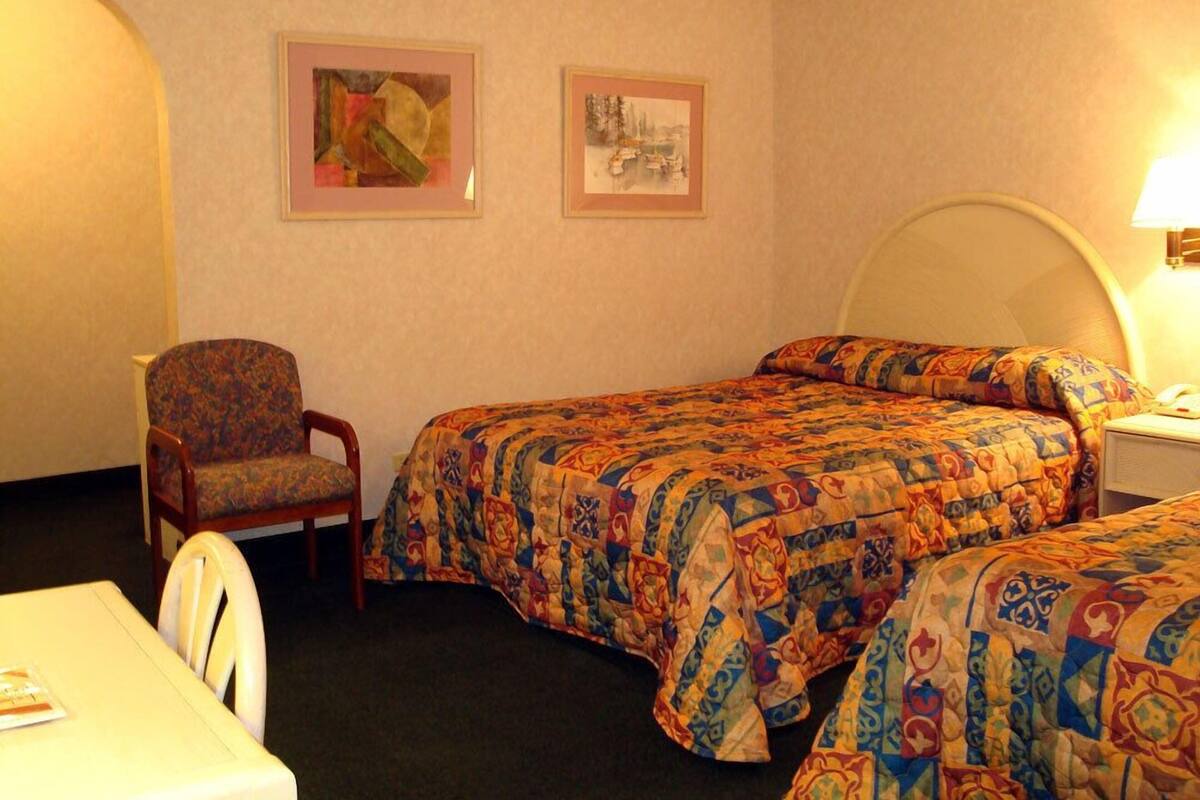 Desk, blackout drapes, iron/ironing board, free WiFi
