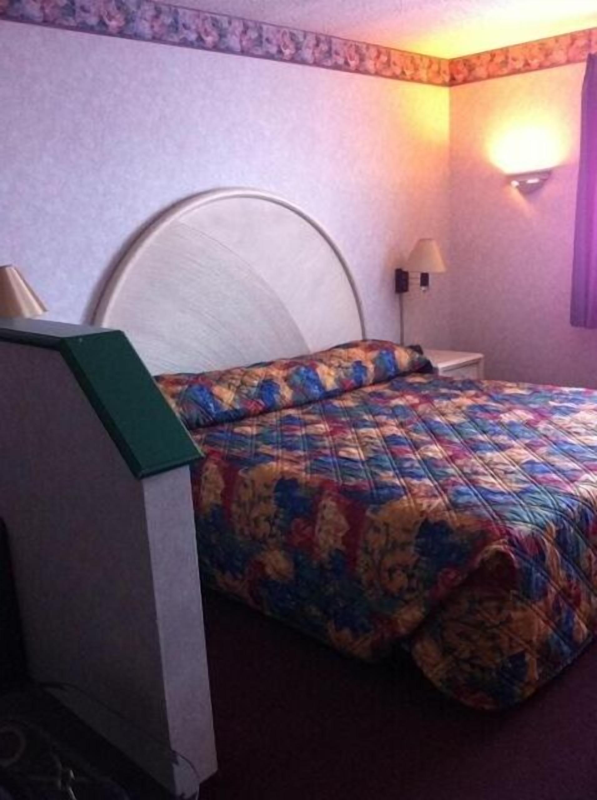 desk, blackout curtains, iron/ironing board, free wifi