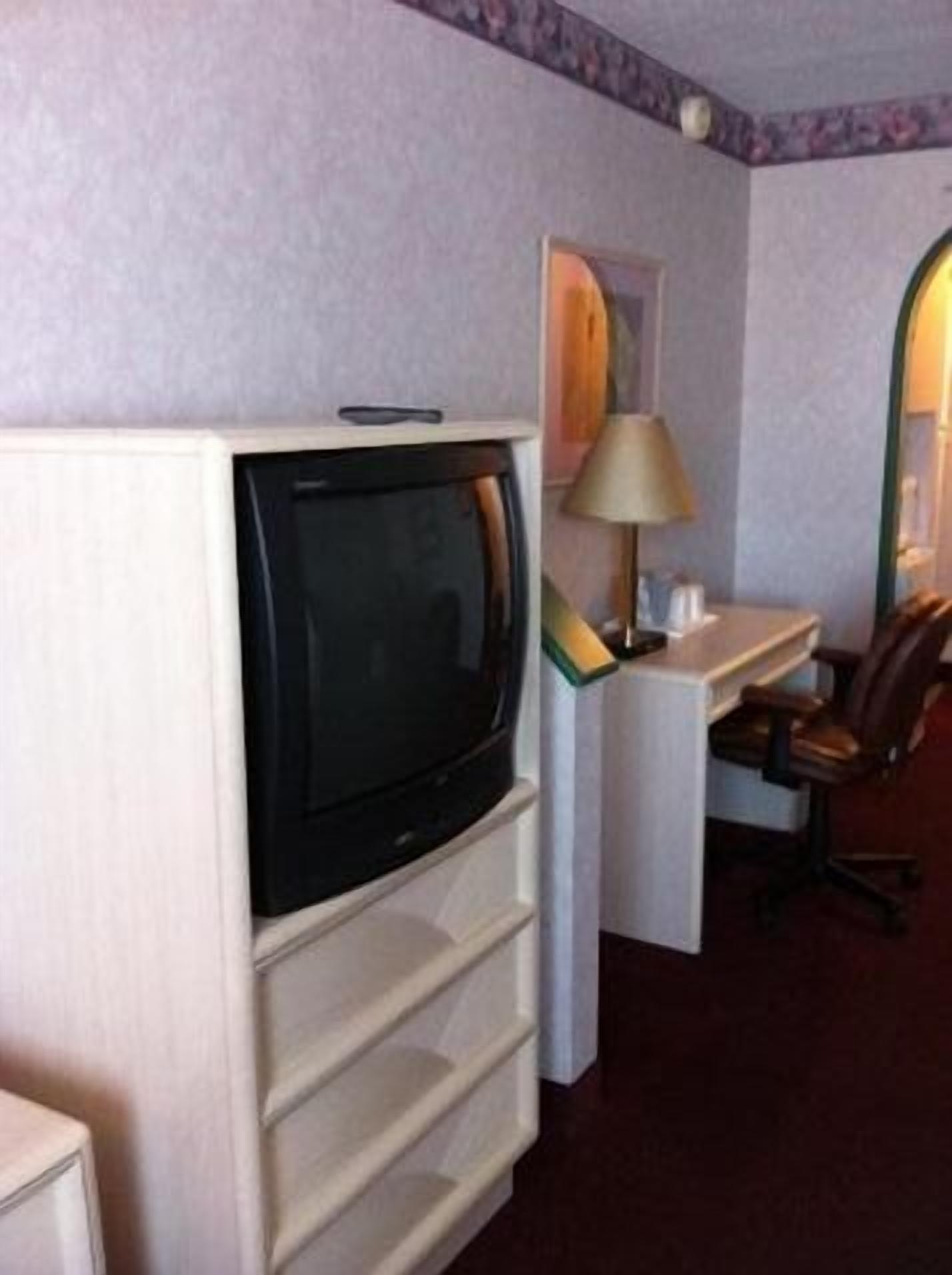 desk, blackout curtains, iron/ironing board, free wifi