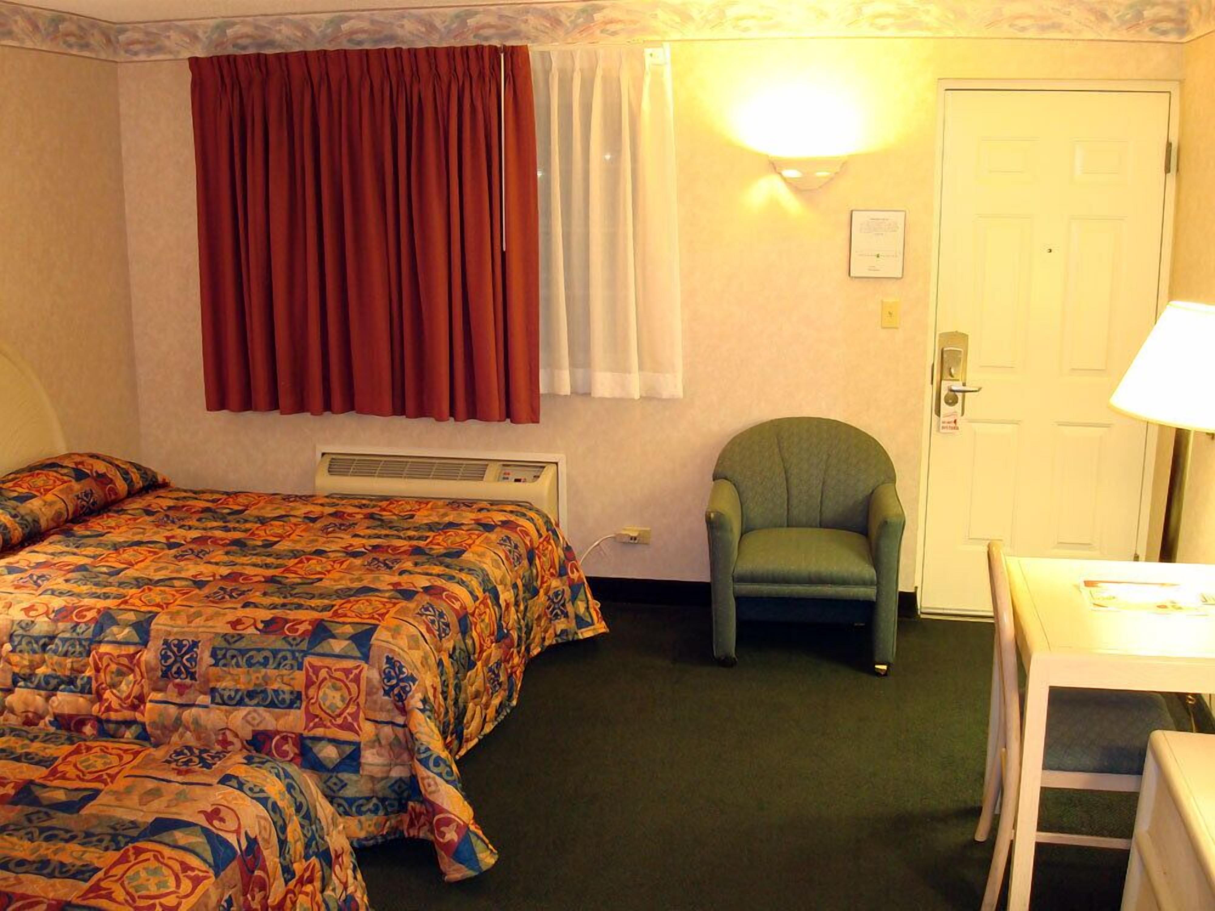 desk, blackout curtains, iron/ironing board, free wifi