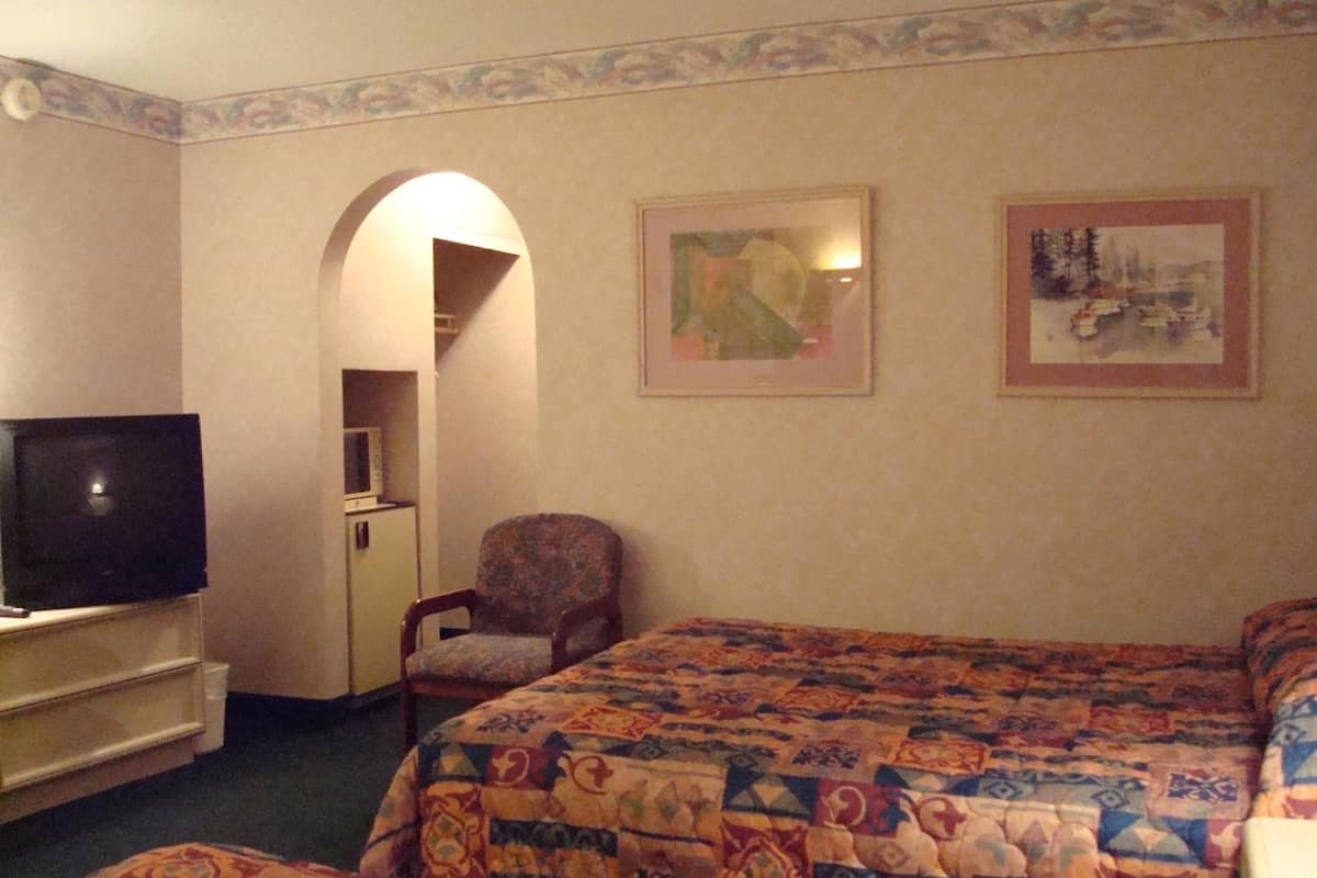 desk, blackout curtains, iron/ironing board, free wifi