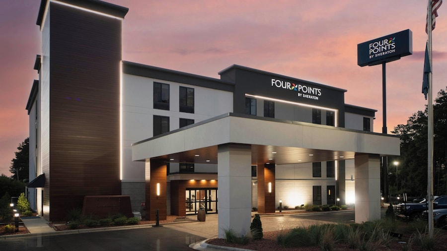 Four Points by Sheraton Fayetteville Fort Bragg