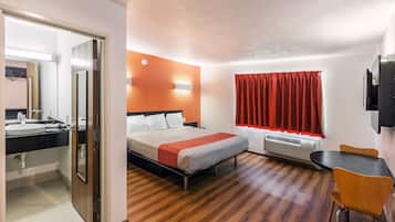 Escritorio, wifi gratis, ropa de cama