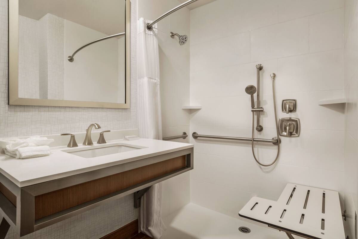 room, 2 double beds, accessible (mobility & hearing, roll-in shower) | bathroom | free toiletries, hair dryer, towels