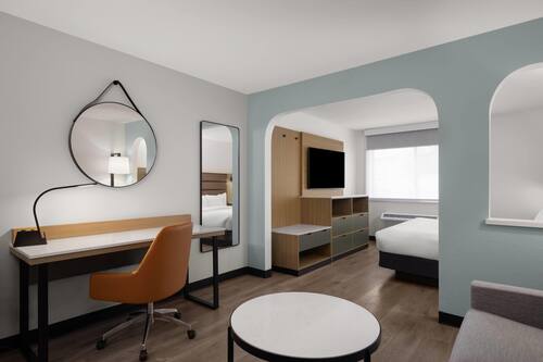Suite, 1 King Bed, Non Smoking | Premium bedding, down comforters, pillowtop beds, desk