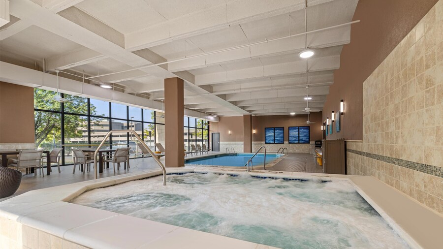 Drury Plaza Hotel St. Louis Creve Coeur