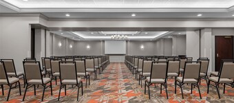 Drury Plaza Hotel St. Louis Creve Coeur