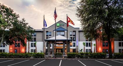 Holiday Inn Express Tampa-Brandon, an IHG Hotel