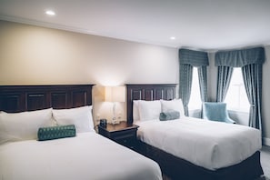 Traditional-Zimmer, 2 Doppelbetten