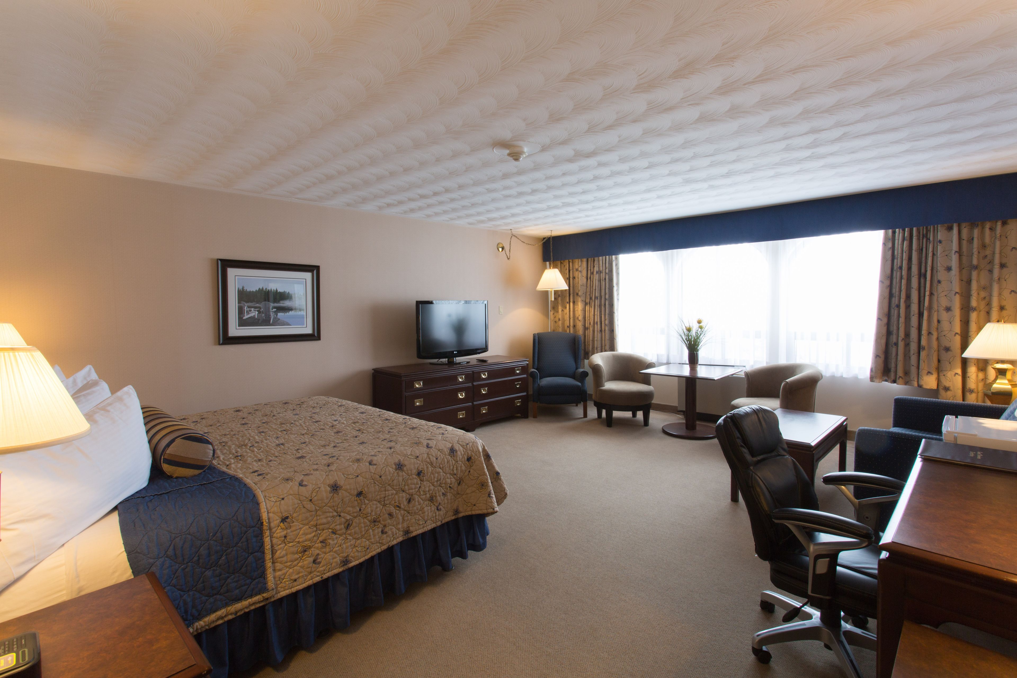 deluxe king | 1 bedroom, premium bedding, down duvets, pillow-top beds