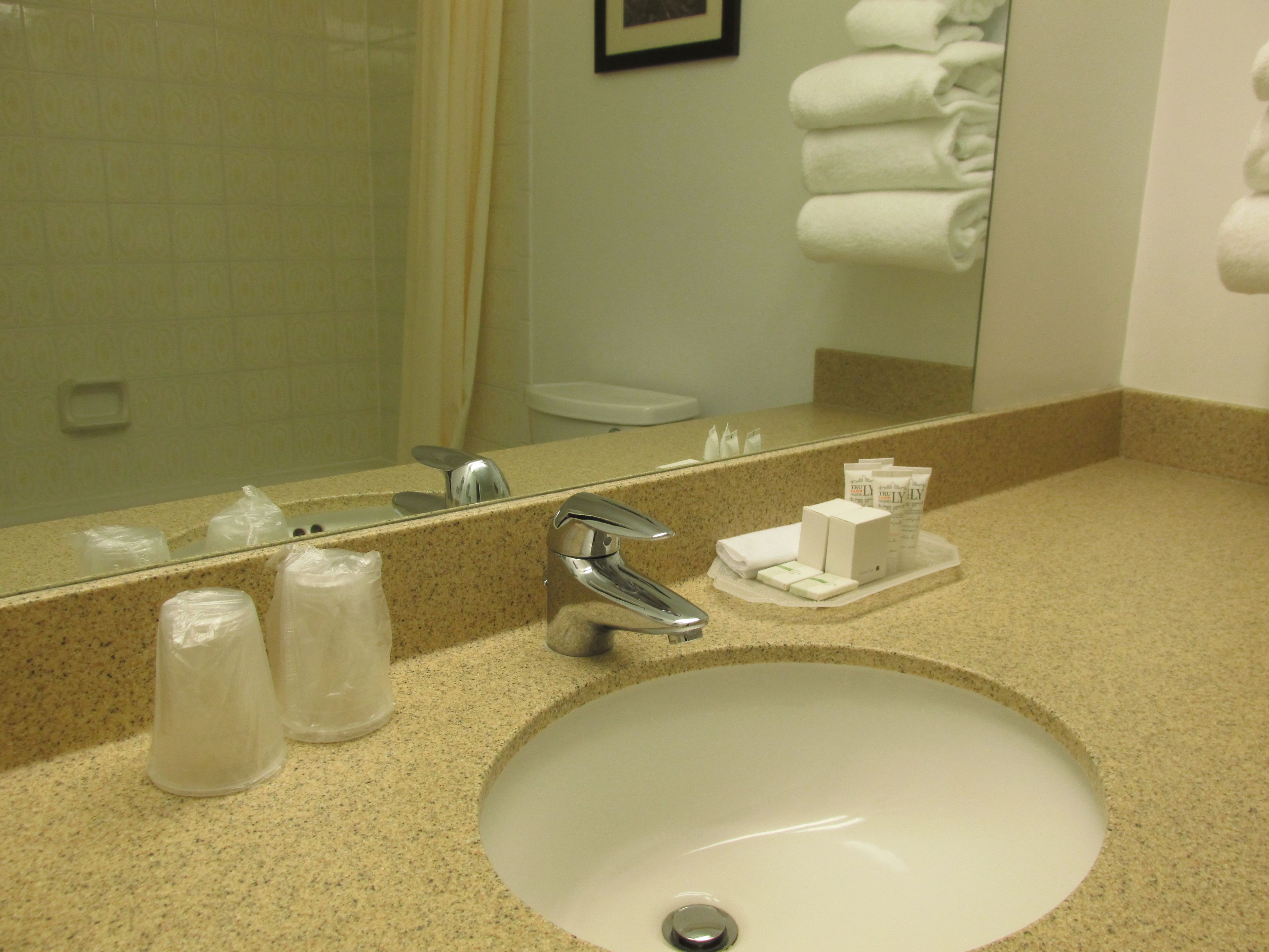 standard room, 2 queen beds | bathroom | combined shower/bathtub, designer toiletries, hair dryer, towels