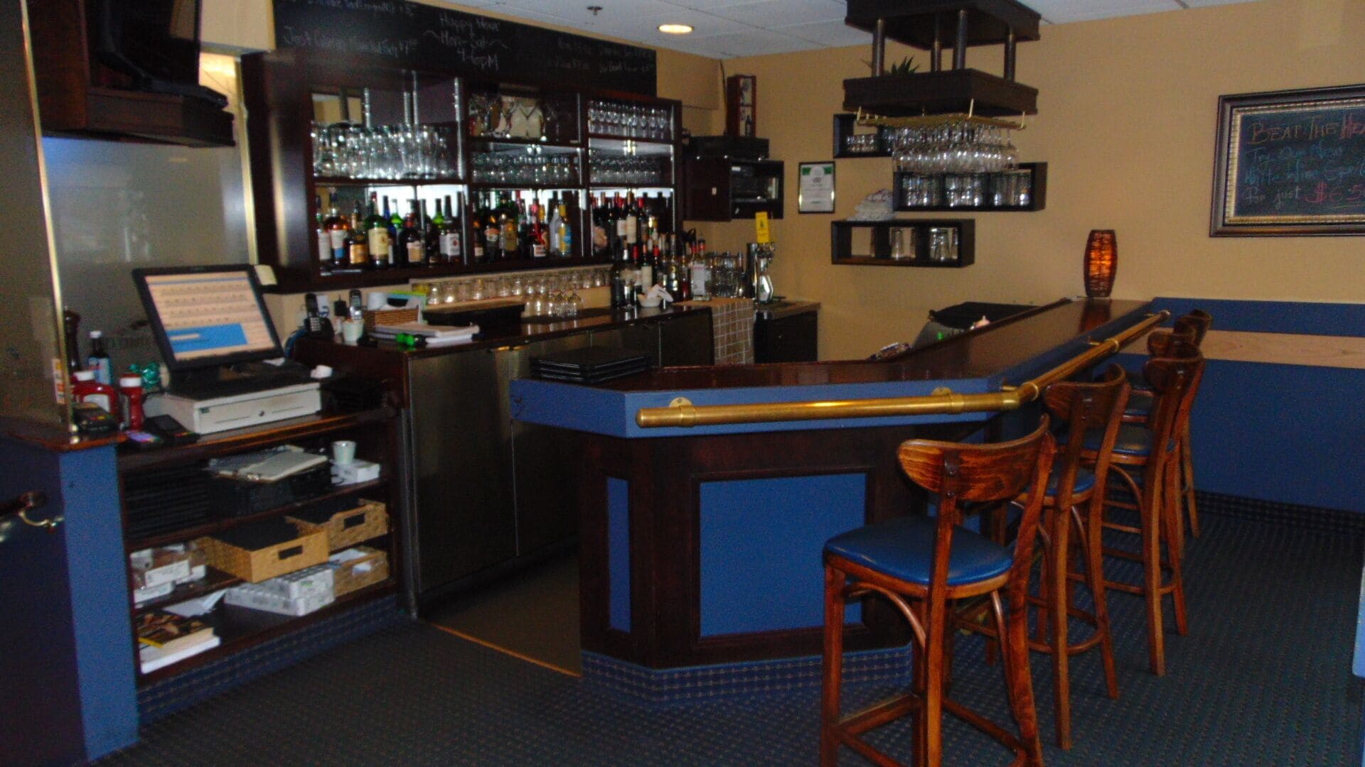 Bar (in der Unterkunft)