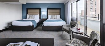 Ottawa Embassy Hotel 