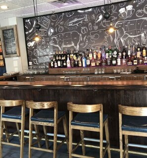Bar (en el alojamiento)