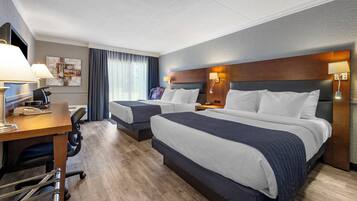 Standardzimmer, 2 Queen-Betten, Nichtraucher (Pet Friendly) | Betten mit Memory-Foam-Matratzen, Schreibtisch