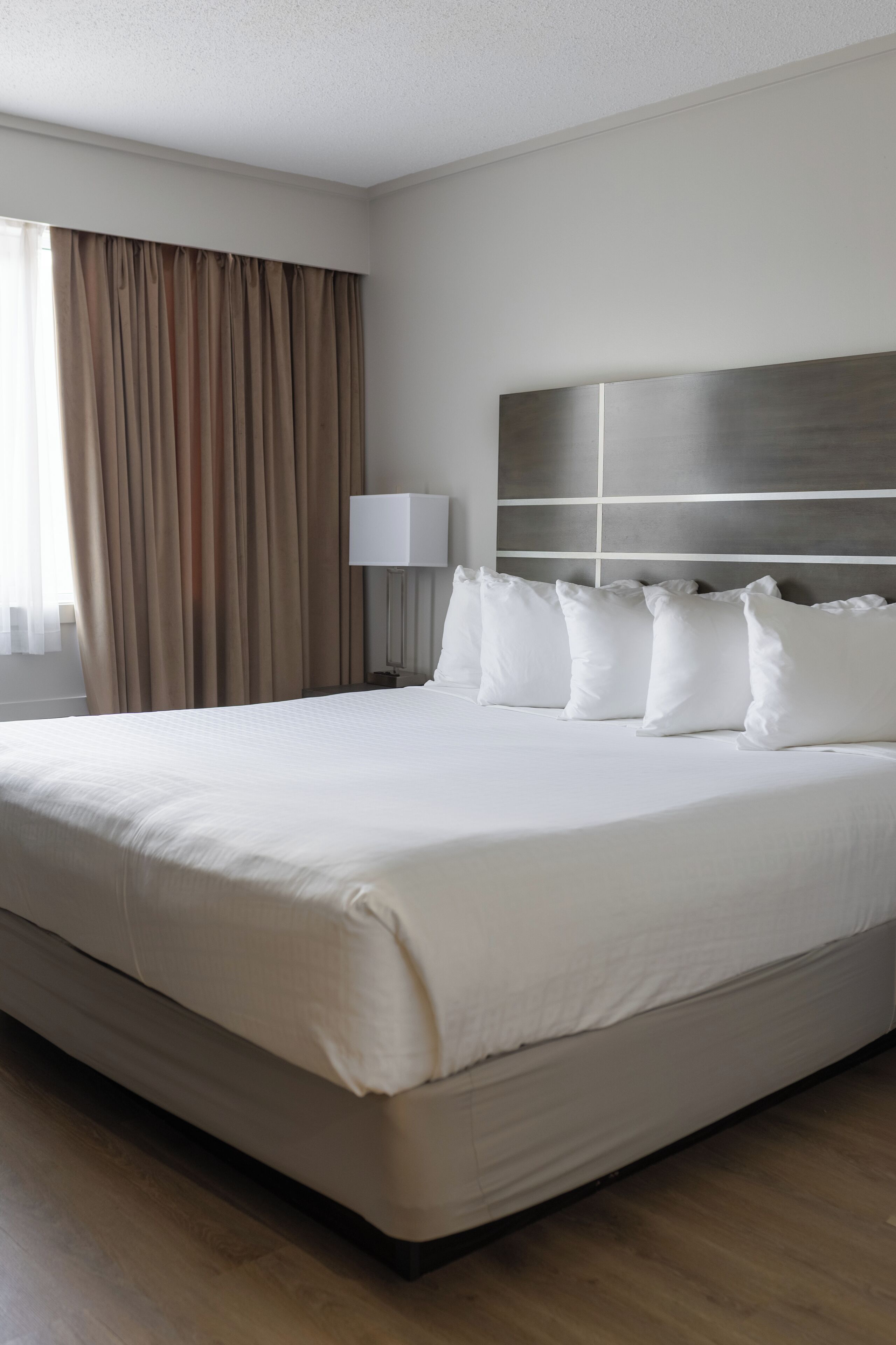 Literie de qualité supérieure, couette en duvet d'oie, bureau