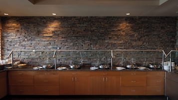 Desayuno buffet incluido todos los días