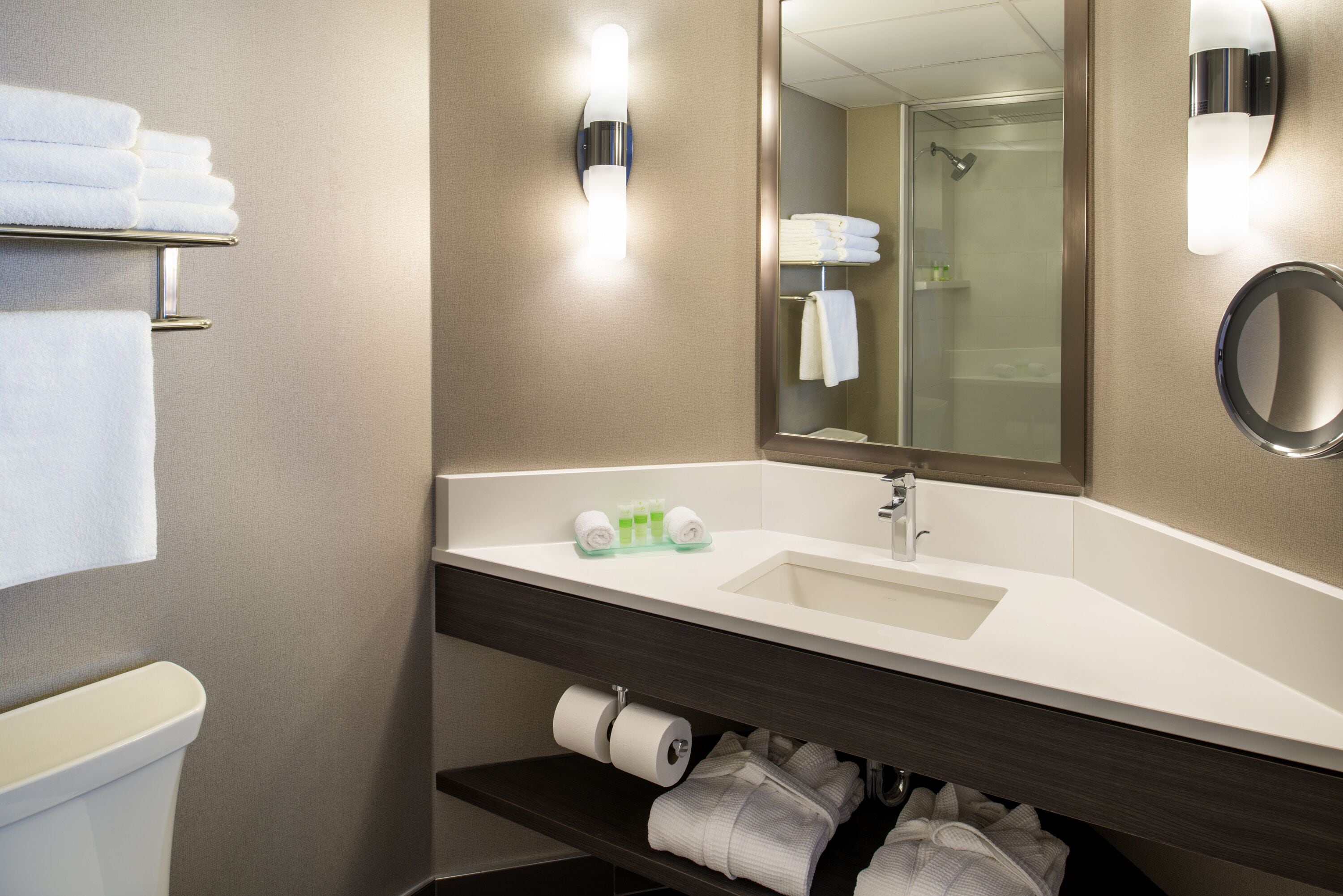 eco-friendly toiletries, hair dryer, towels