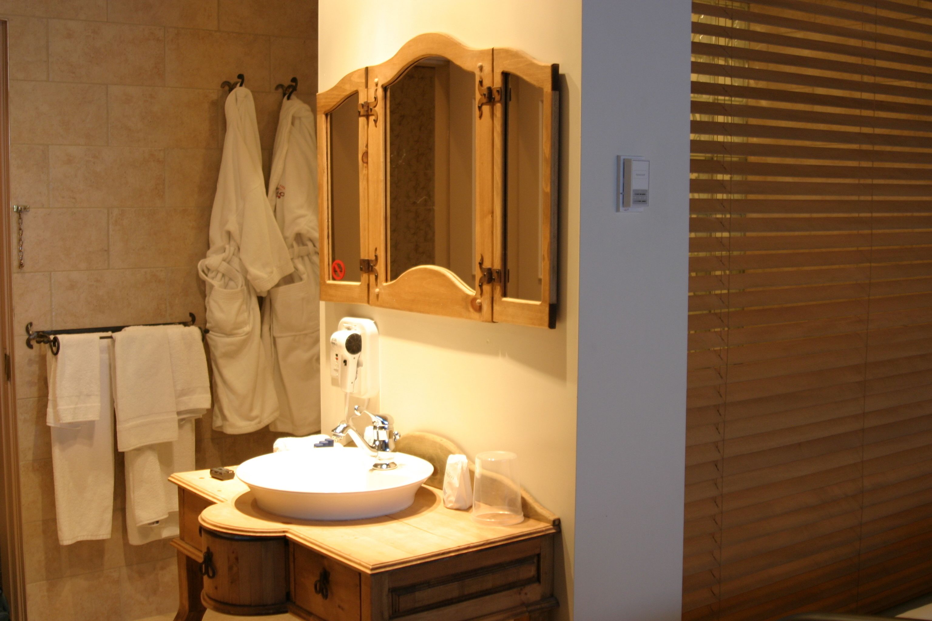 loft, 1 queen bed | bathroom | free toiletries, hair dryer, bathrobes, towels